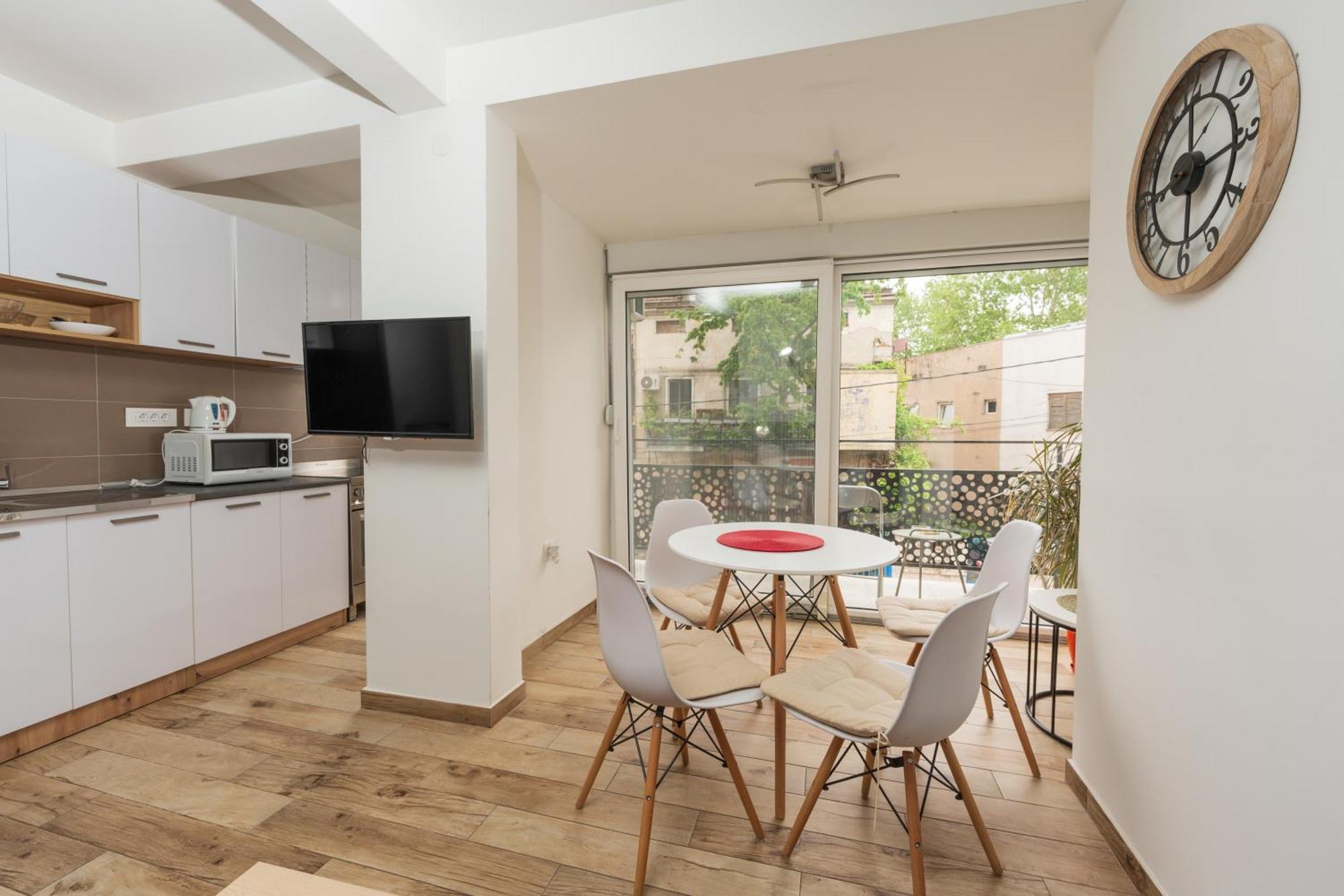 Comanda Luxury Apartments Belgrado Esterno foto