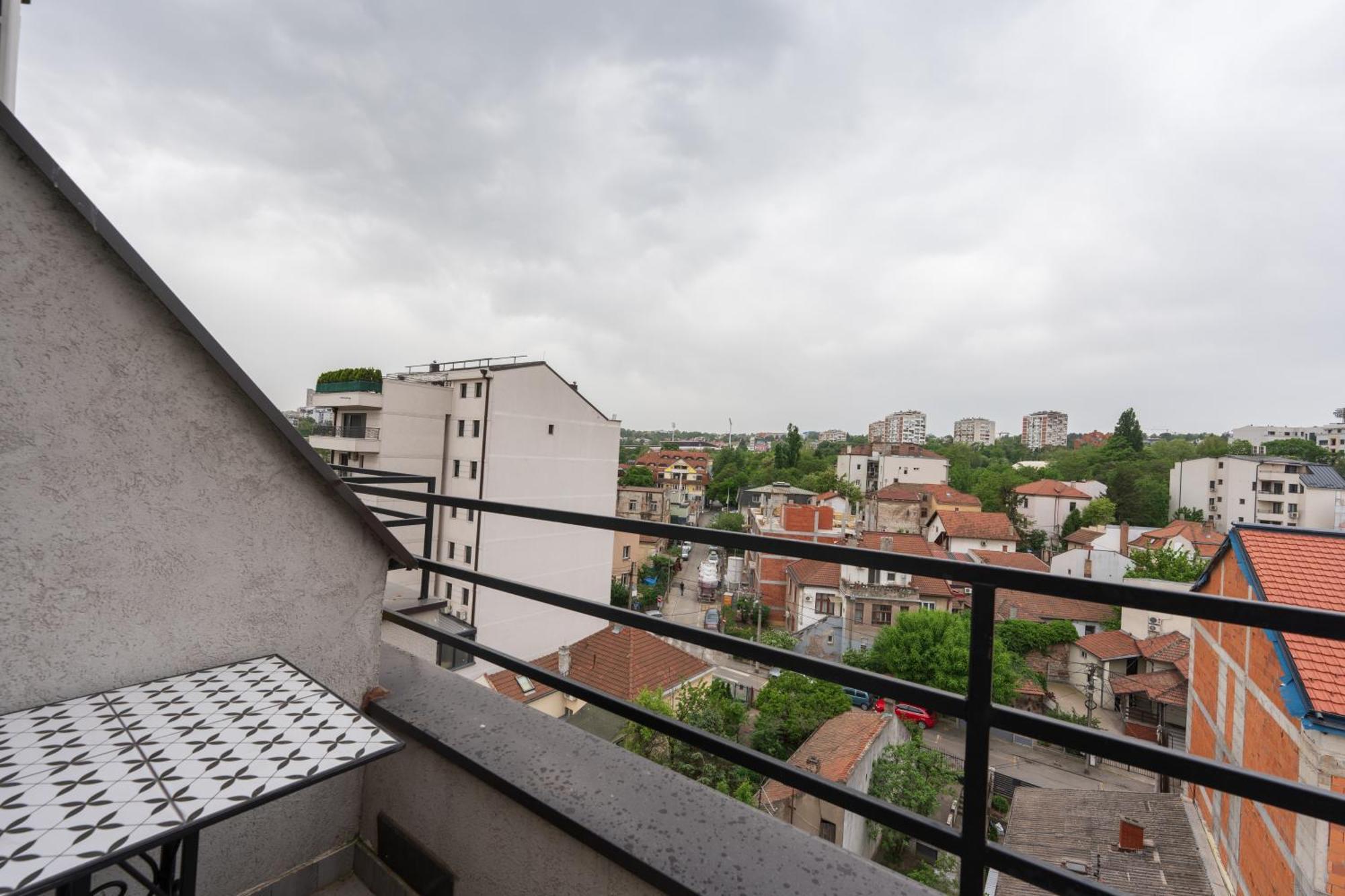 Comanda Luxury Apartments Belgrado Esterno foto